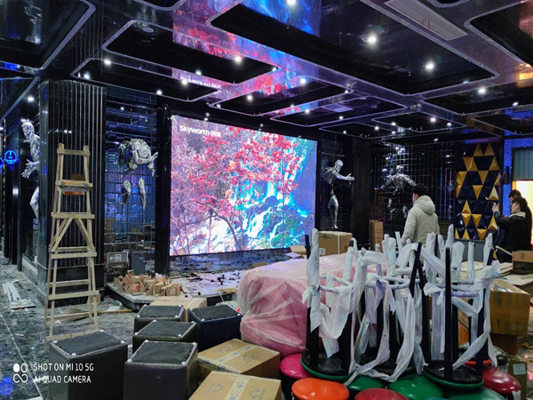 罗定室内P2.5全彩显示屏